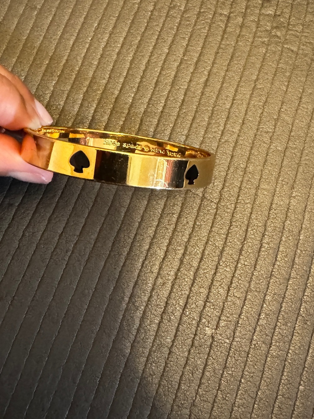 kate spade Gold-tone Clover Cutout Bangle with Black Inlay - Picture 3 of 6